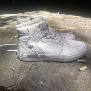 SUPRA HIGH TOPS!